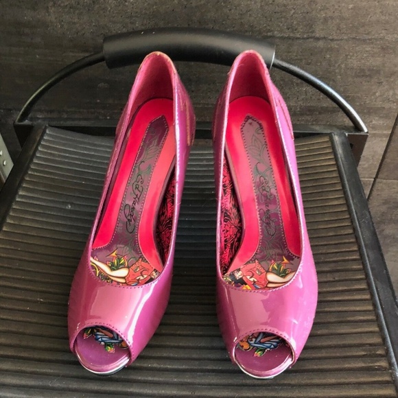 Ed Hardy peep toe 4.5" heels size 6 - Picture 4 of 9